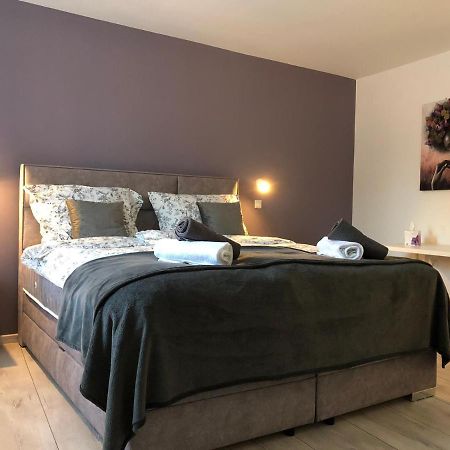 Apartman Bloom Osijek Exterior foto